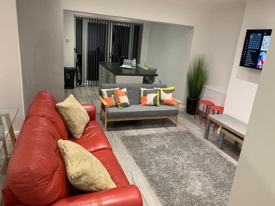 Beautiful 5Bedroom Hse-Contractor/Family/Corporate 다트퍼드 외부 사진
