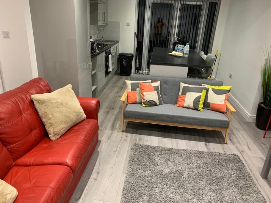 Beautiful 5Bedroom Hse-Contractor/Family/Corporate 다트퍼드 외부 사진